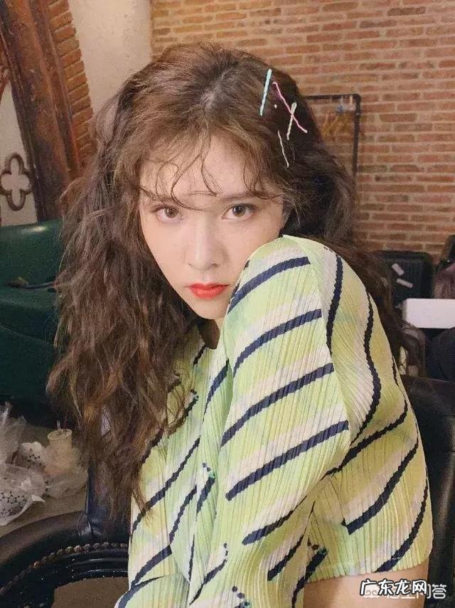 如何看待韩国足球队赢了中国队之后用脚踩球以示庆祝?