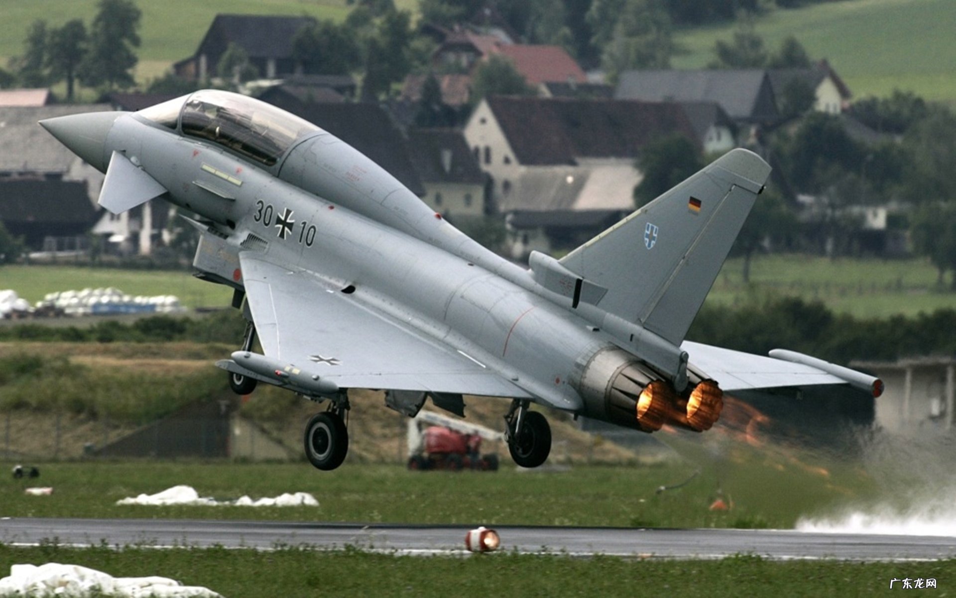 网上卖的那个【卫风】瘦腿袜，是真的不？