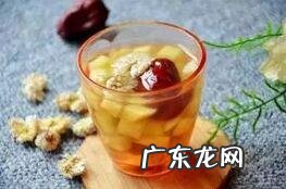 70岁老人每天吃几粒枸杞最好 人在什么时候吃枸杞最好？