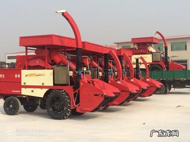 想买两行玉米收割机,买什么牌的好?