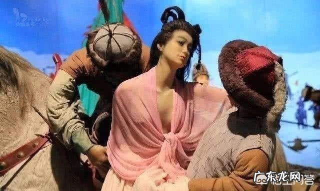 瘦金体宋徽宗的字怎么练 瘦金体字到底是宋徽宗所创还是严嵩?为什么?