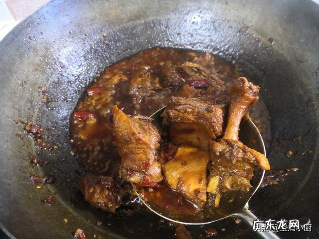 减肥嘴馋就吃鸭肉,营养好吃还低脂,饱腹无负担,天热也能常吃