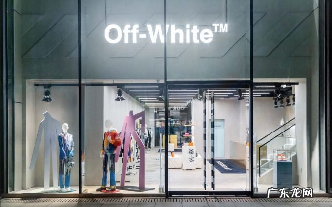 OFF-WHITE创始人去世引发哄抢潮,街头文化为何孵出千亿潮流市场