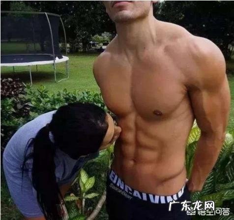 减掉大肚子最快的仰卧起坐 想要减掉大肚子,做仰卧起坐或者卷腹效果好吗?