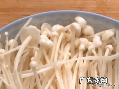 豆腐金针菇西红柿鸡蛋汤怎么做 如何做好吃的西红柿金针菇豆腐汤?