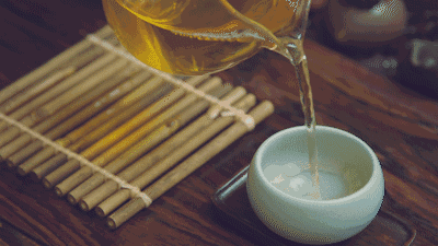 睡前常做哪些事，会很容易让人减肥失败？