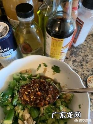 凉拌金针菇配黄瓜,有什么妙招更好吃?