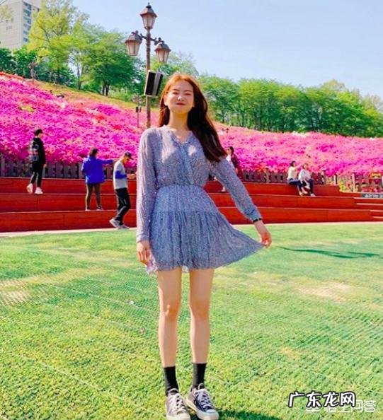 我喜欢韩国明星凸显身材曲线的时装搭配方法。但是我很胖怎么办?