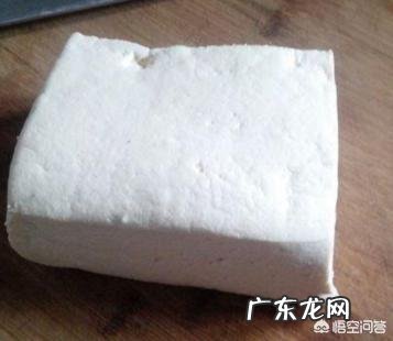 烧西红柿蛋汤时,你放哪些调味料呢?