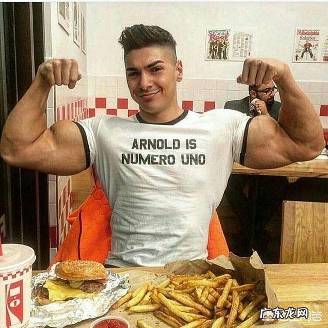 体脂率已经降到19%了,但是腰腹还是很多肥肉,该怎么健身呢?