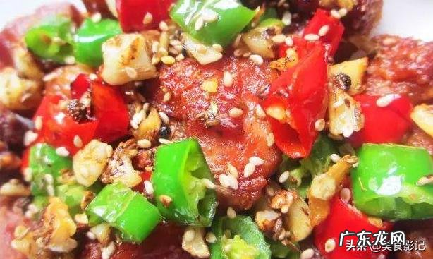 老韩煸鸡是怎么做的?求香煸鸡的做法?