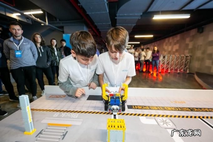 优必选科技首席品牌官谭旻:未来十年是服务机器人的黄金发展期 | WISE2021“超前体验”机器人峰会