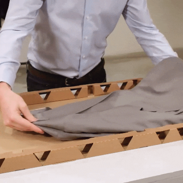 哈佛给 iPhone 设计了一个「能屈能伸」的摄影头,灵感来自折叠椅