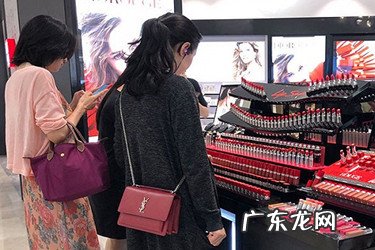 淘宝免税店的东西是正品吗 淘宝直播免税店里的口红是真的吗?能买吗?淘宝海外免税店是正品吗