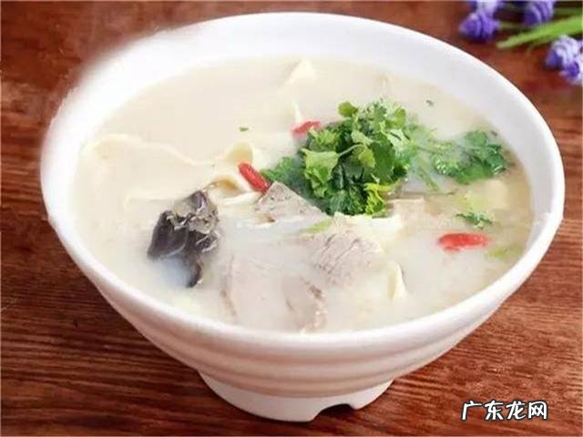 羊肉汤一般加什么调味料?