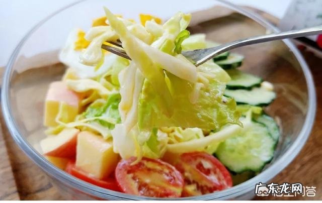 如何做减脂餐的黄瓜沙拉?