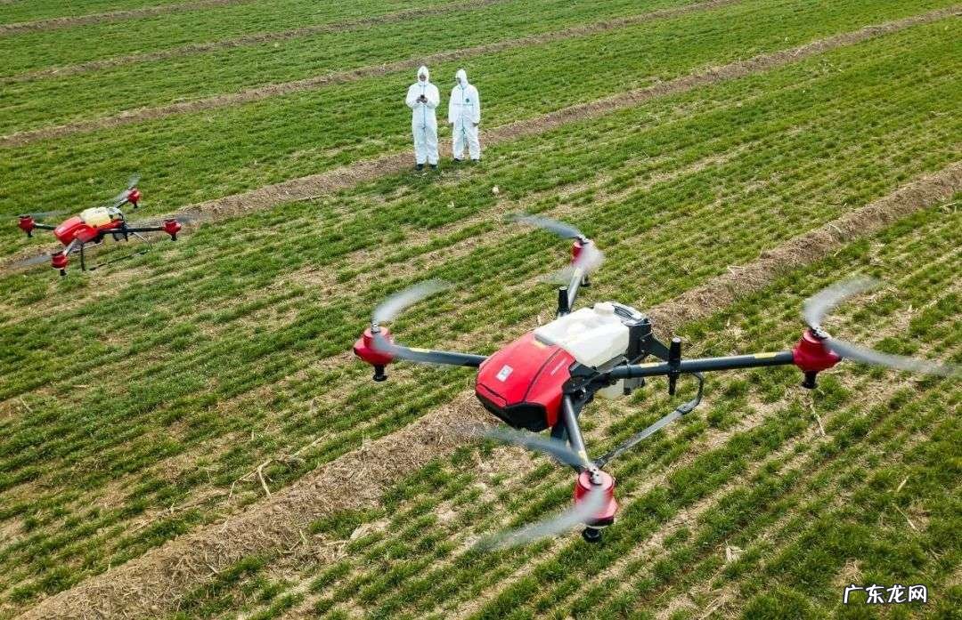 两个无人机操作手的故事