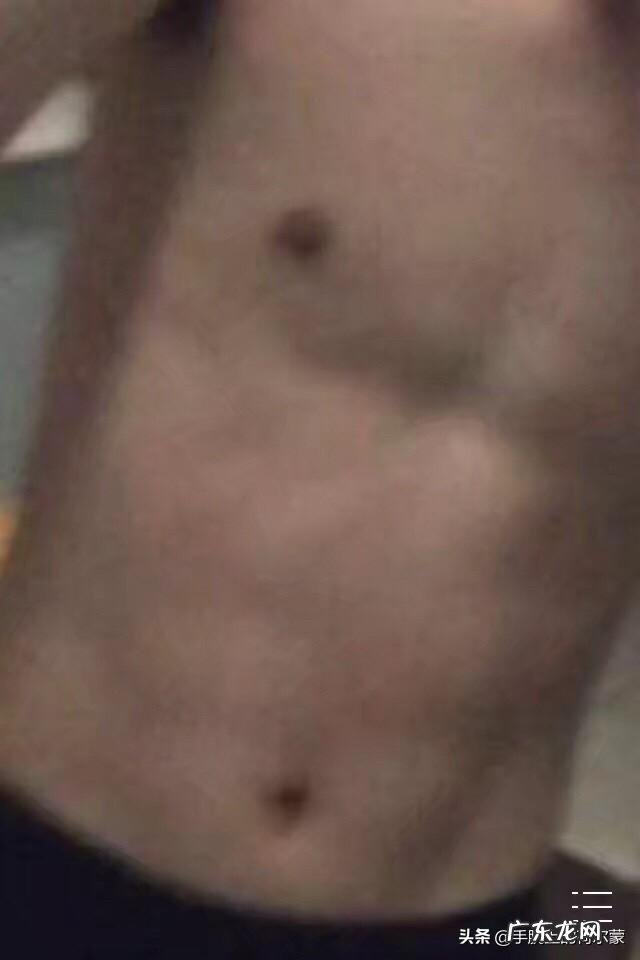 肚子两侧赘肉怎么减男生?