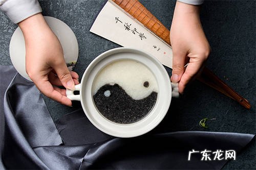 黑米粥和白米粥哪个更有营养价值？