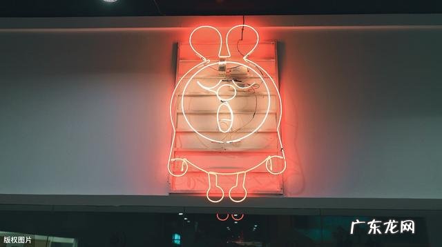 抖音独自去偷欢的音乐火吗？