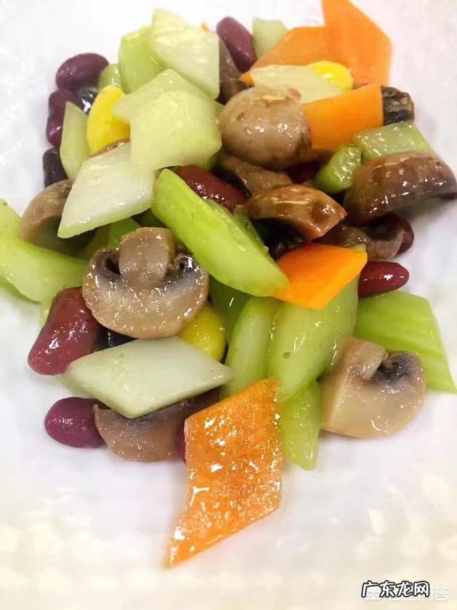 产后六个月怎样防止过度肥胖?做好哪几点可以跟大肚腩说再见?