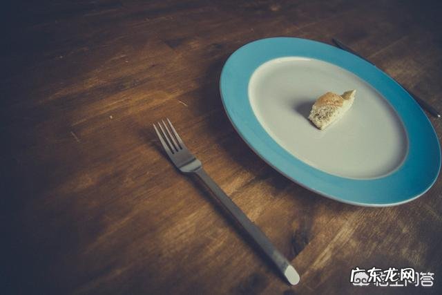 如何节食減肥才能一个月瘦10斤?