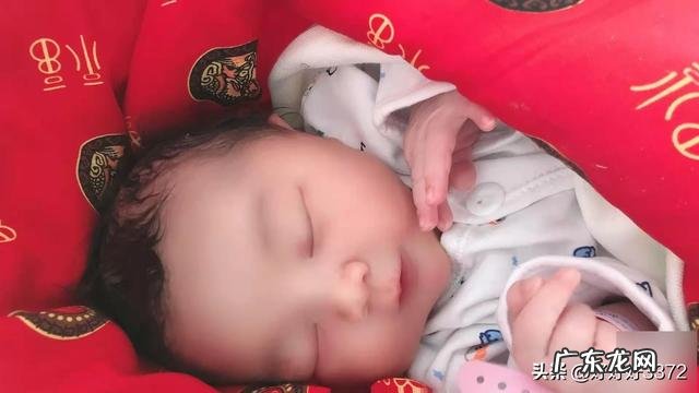 产后怎样可以恢复体型而又不影响母乳呢?