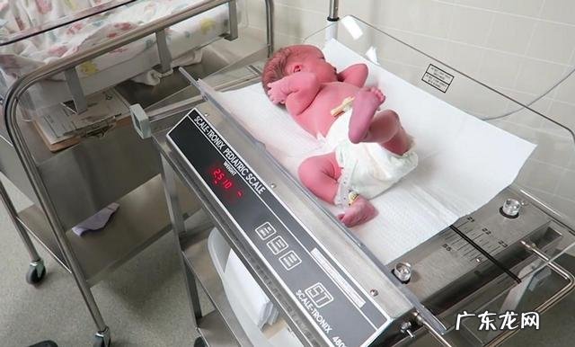 新生儿体重增长标准,平均每天、每周、每月增长多少重量是合理的