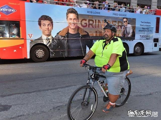 求指点一下捷安特自行车,哪款适合胖人骑啊?