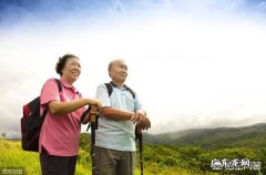 女人过45衰老快 女人衰老过快与什么有关？