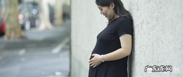 孕妈妈熬夜，胎儿也不睡觉吗？