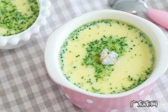 如何用西蓝花给十一个月的宝宝做出好吃的辅食？