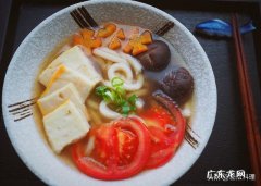 早餐吃什么怎么能让早餐既有营养又不花费过多的时间