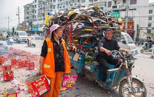 为什么《绝命毒师》里做的是冰毒，而不是其他毒品呢？