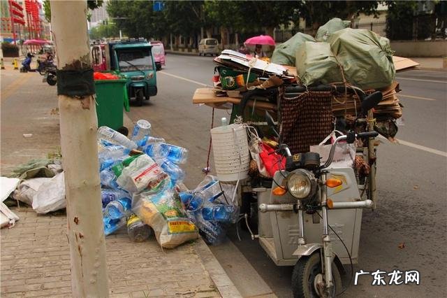 为什么《绝命毒师》里做的是冰毒，而不是其他毒品呢？