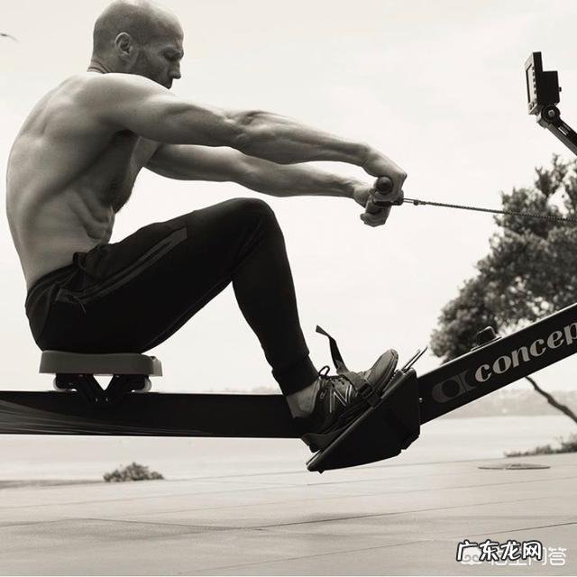 想问一下专业的健身人士,彭于晏的那种身材难练吗,属于什么ji别