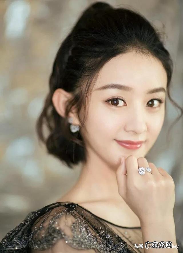 现在流量最多最红的艺人是谁？