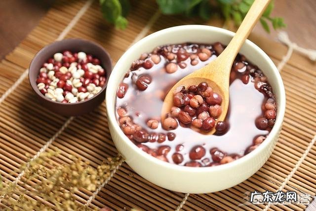 请问红豆薏米水真的能去湿气吗？为什么？