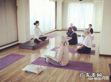 四十岁女人初学健身先练什么部位?