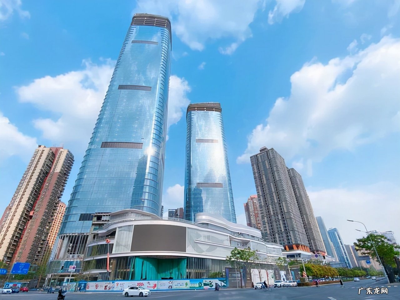 新鸿基地产老板是谁?谁创办的?