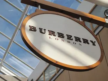 Burberry连关4家店怎么回事?是什么原因?