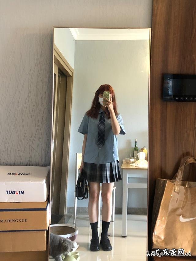 身高158的女人体重多少斤穿衣服好看?