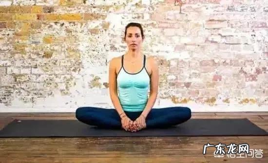 男生肩膀塌怎么练直角肩?