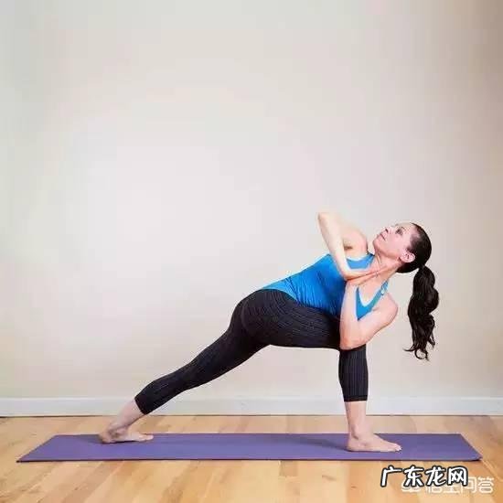 男生肩膀塌怎么练直角肩?