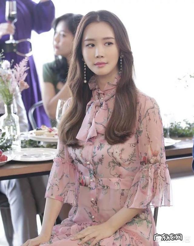 你觉得韩国李多海漂不漂亮?