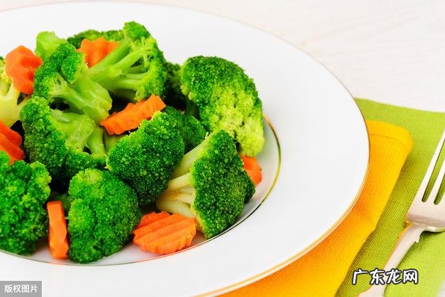 土豆西兰花胡萝卜一起蒸可以吗？