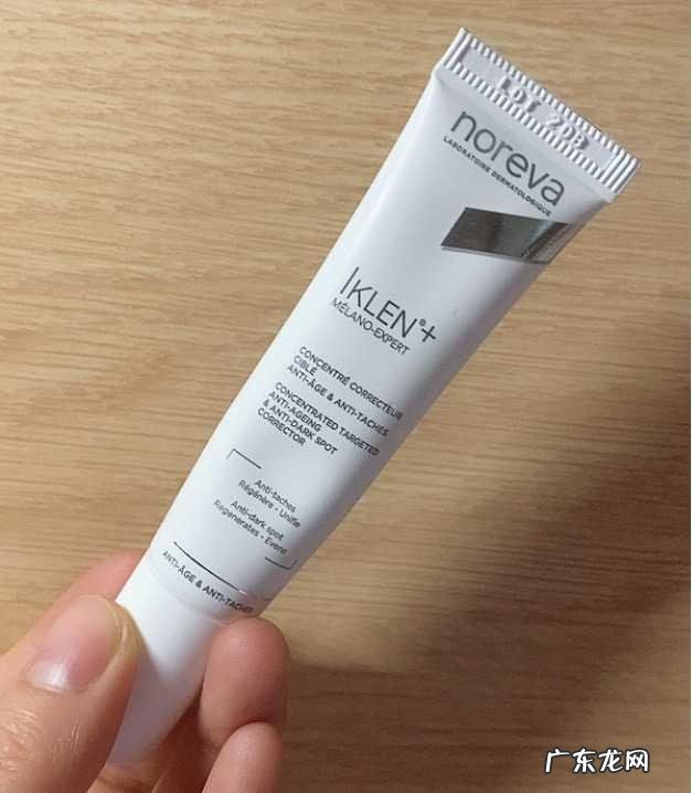 脸上总长痘痘是怎么回事,该怎么办?