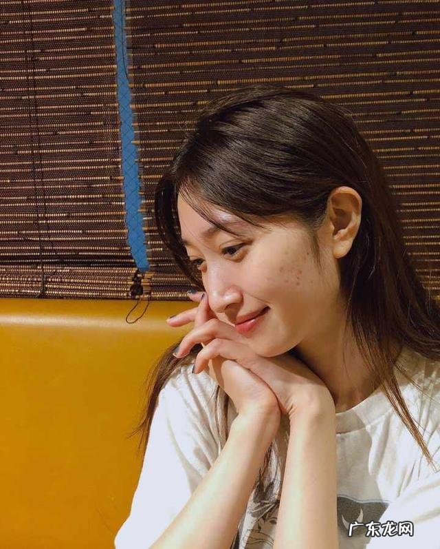 脸上总长痘痘是怎么回事,该怎么办?