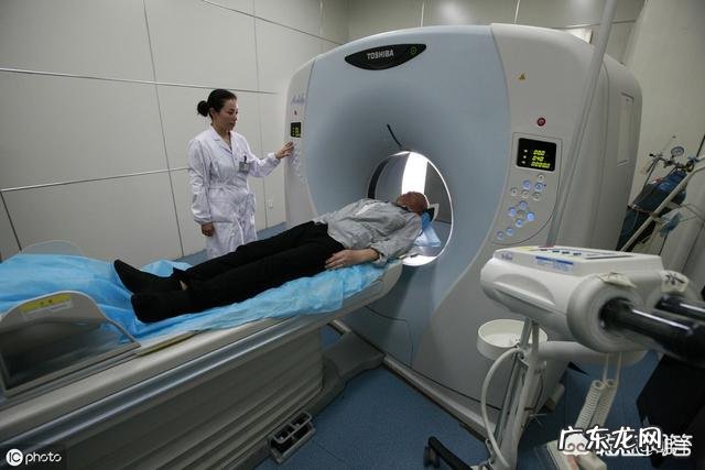 活动量大了后背肌肉疼,肋骨疼是怎么回事?跪求解答谢谢?