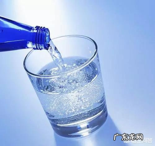 尿酸高,防并发症,要多喝水,有“3喝3不喝”,具体指什么?